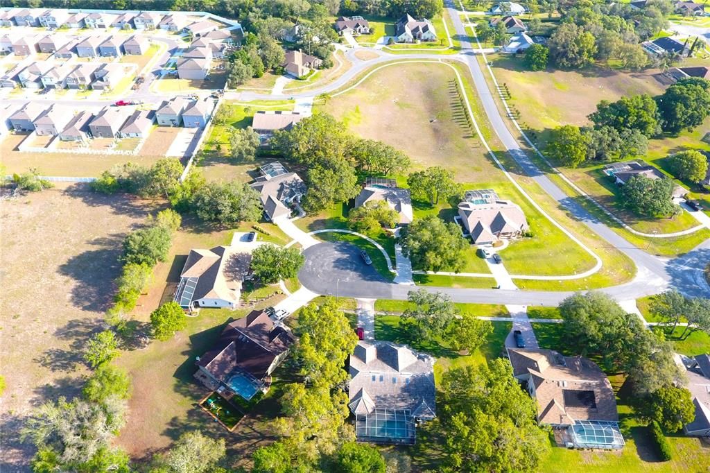 For Sale: $405,000 (4 beds, 3 baths, 2046 Square Feet)