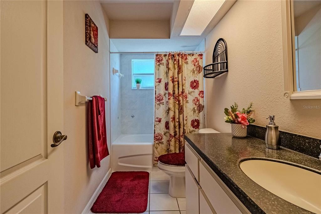 For Sale: $405,000 (4 beds, 3 baths, 2046 Square Feet)