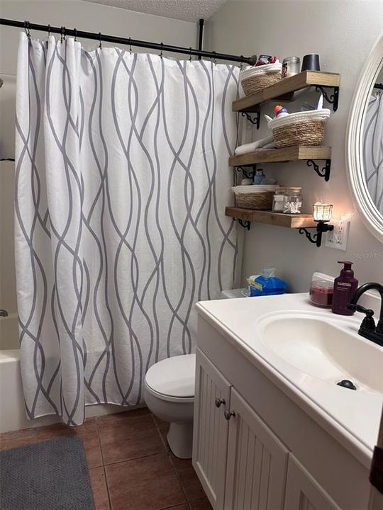 For Sale: $170,000 (2 beds, 1 baths, 1056 Square Feet)