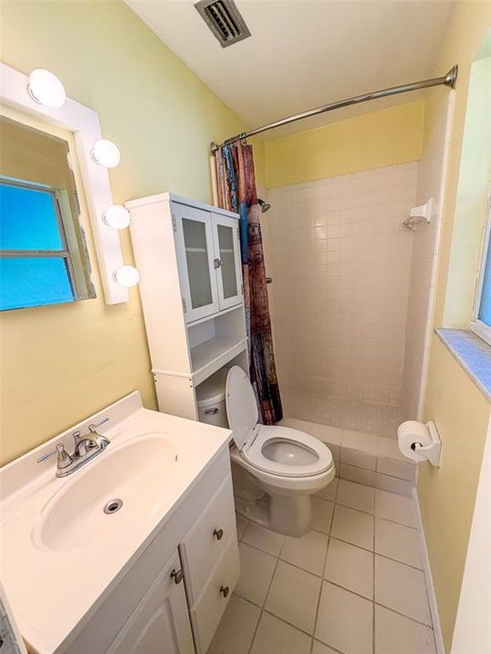 На продажу: $225,000 (3 спален, 2 ванн, 936 Квадратных фут)