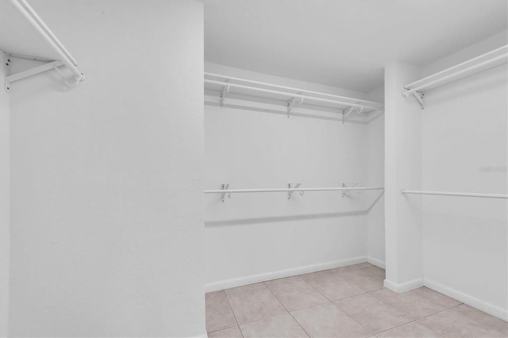 Active With Contract: $445,000 (2 beds, 2 baths, 1760 Square Feet)