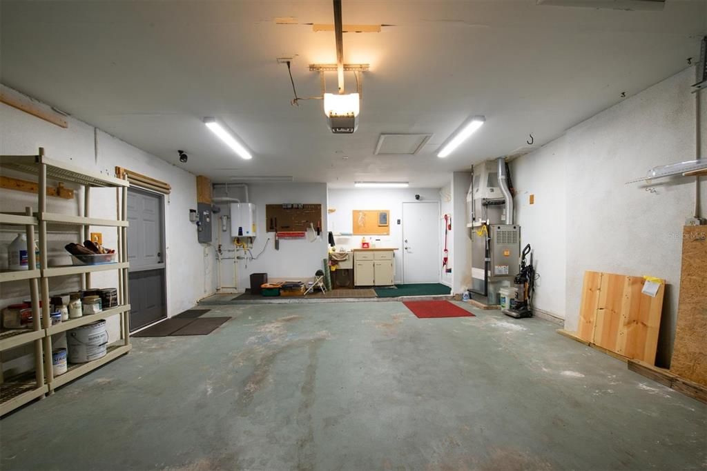 Active With Contract: $445,000 (2 beds, 2 baths, 1760 Square Feet)