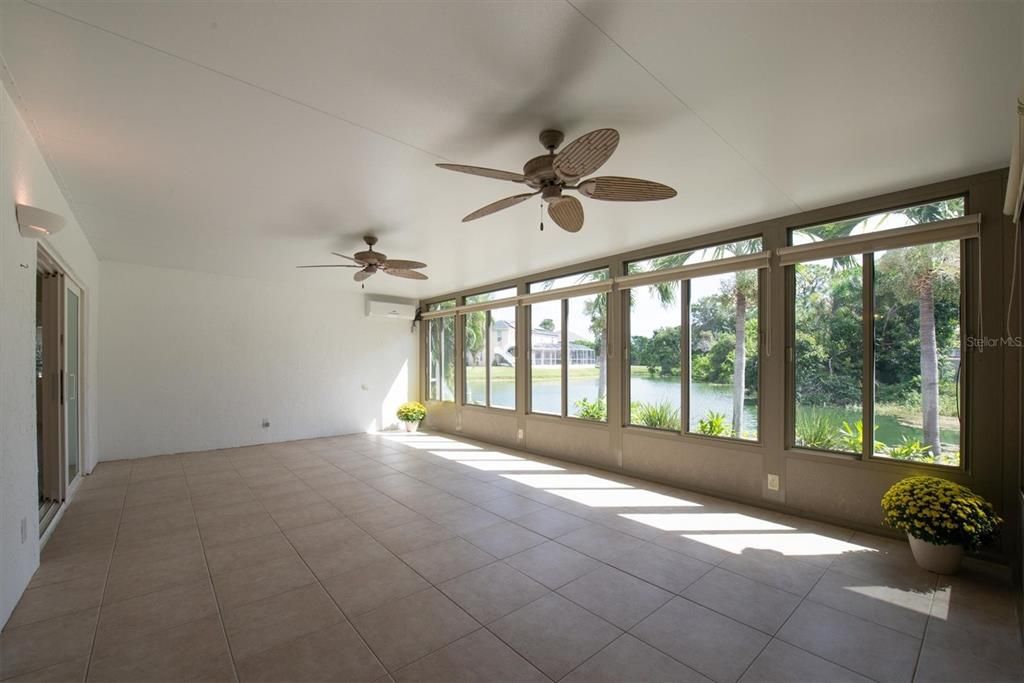 Active With Contract: $445,000 (2 beds, 2 baths, 1760 Square Feet)