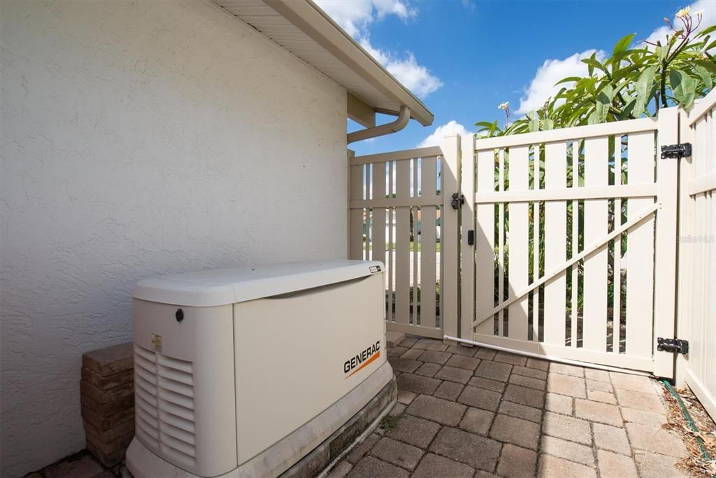 Active With Contract: $445,000 (2 beds, 2 baths, 1760 Square Feet)