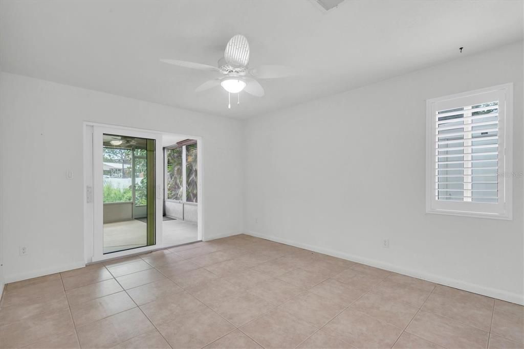 Active With Contract: $445,000 (2 beds, 2 baths, 1760 Square Feet)