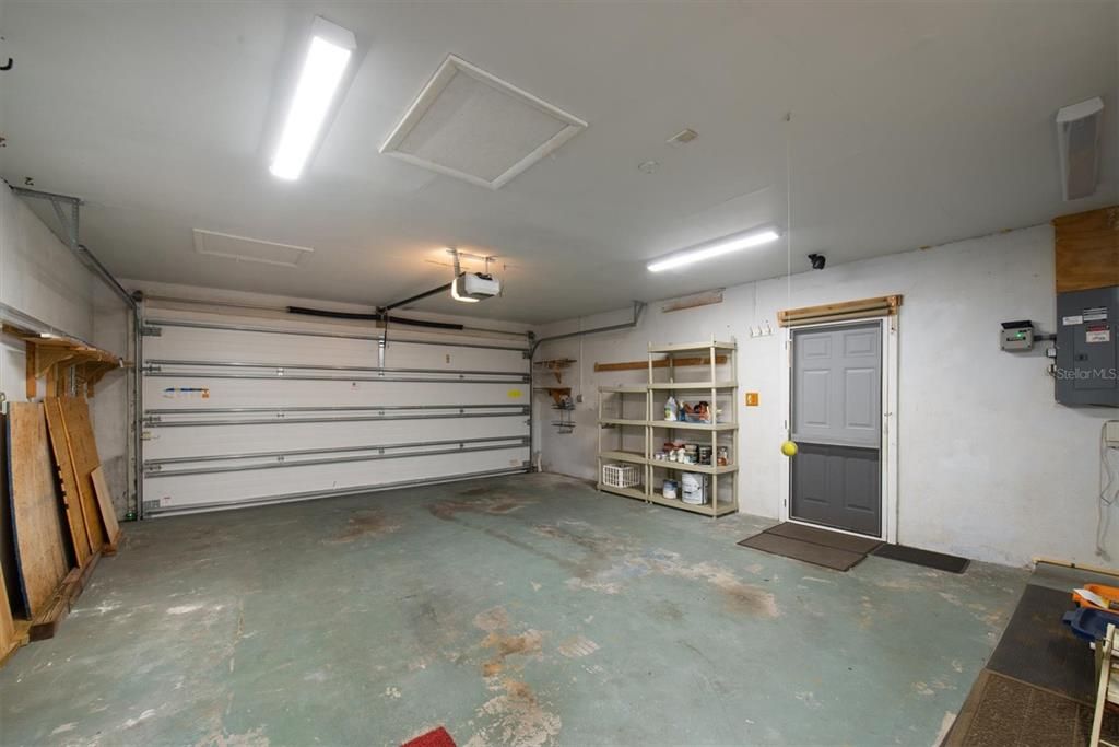 Active With Contract: $445,000 (2 beds, 2 baths, 1760 Square Feet)