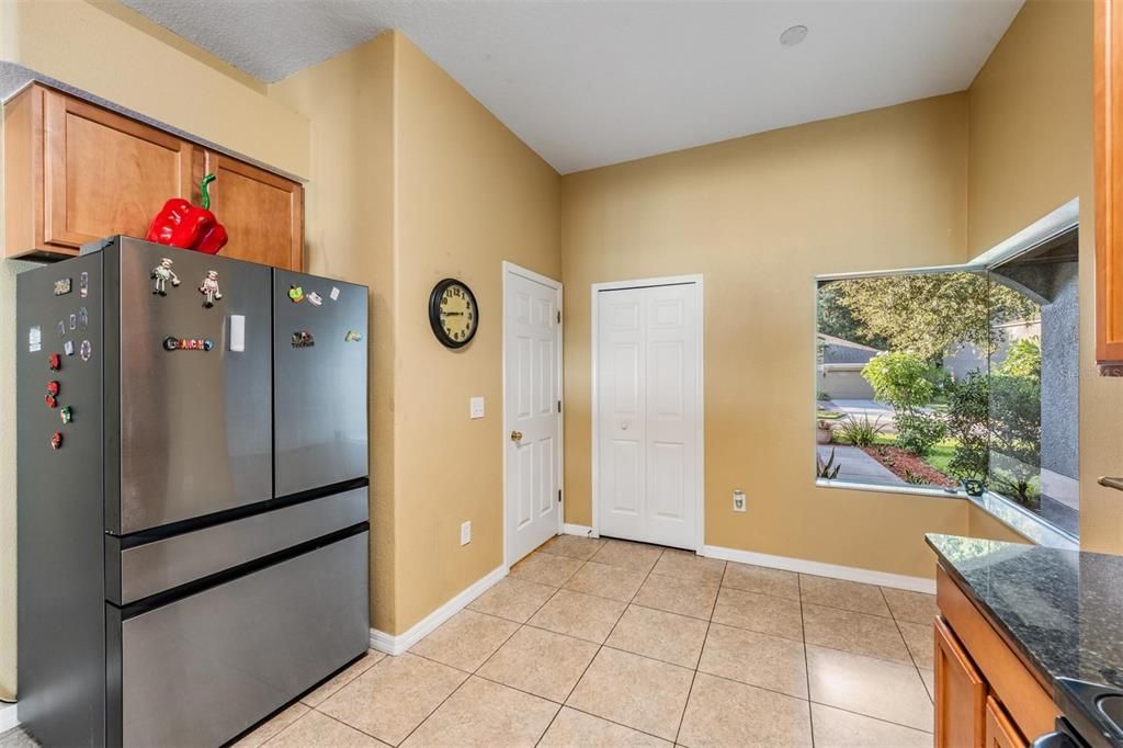 For Sale: $364,900 (4 beds, 2 baths, 1550 Square Feet)