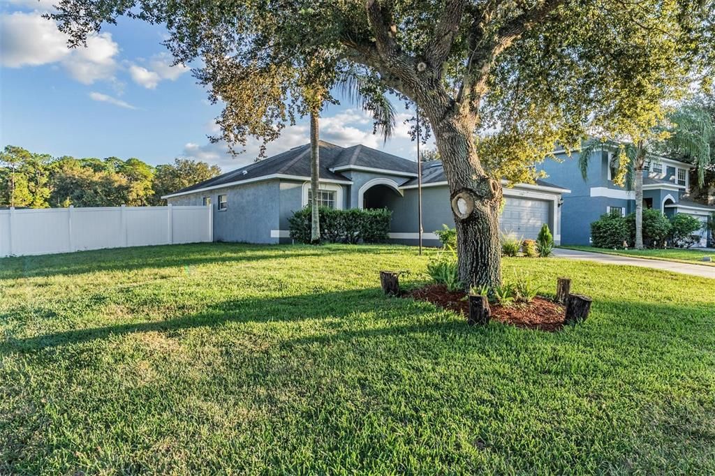 For Sale: $364,900 (4 beds, 2 baths, 1550 Square Feet)