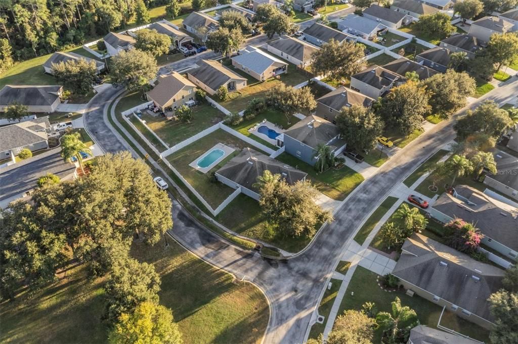 For Sale: $364,900 (4 beds, 2 baths, 1550 Square Feet)