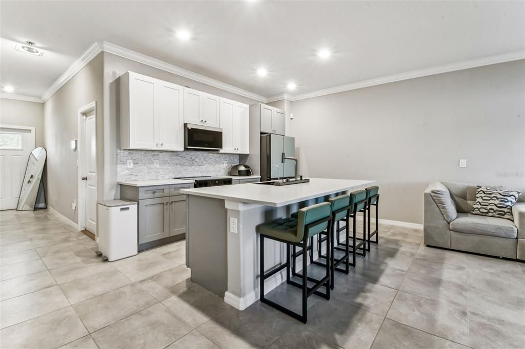 待售: $329,900 (3 贝兹, 2 浴室, 1601 平方英尺)