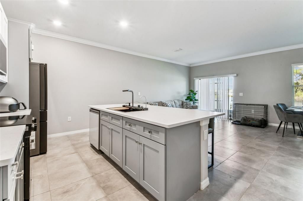 待售: $329,900 (3 贝兹, 2 浴室, 1601 平方英尺)