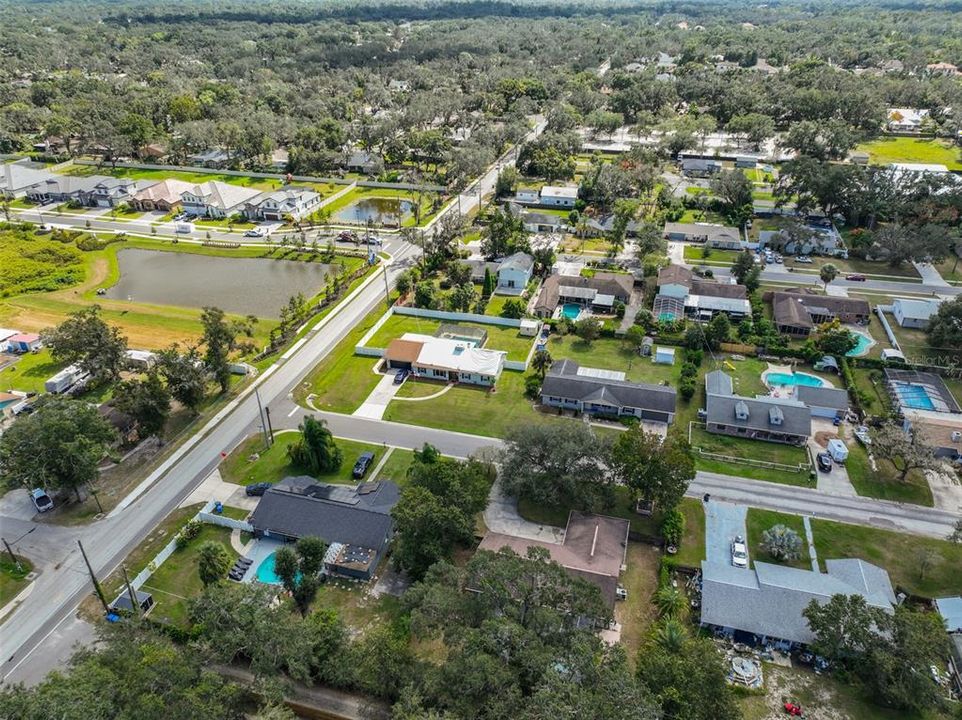 合同活跃: $409,700 (3 贝兹, 2 浴室, 1625 平方英尺)