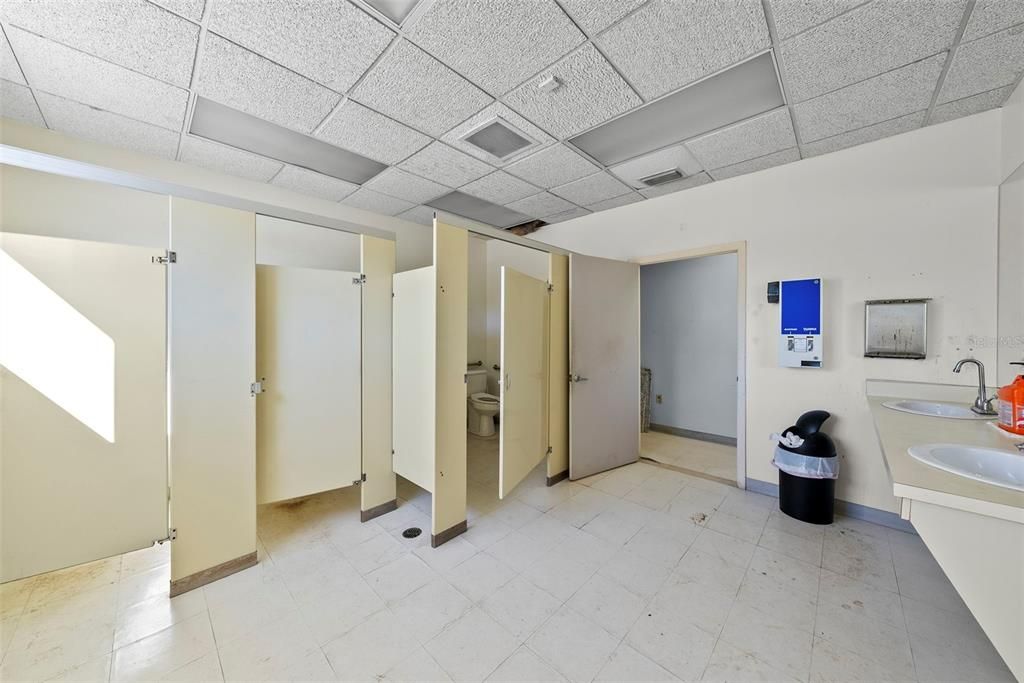 На продажу: $1,500,000 (0 спален, 0 ванн, 0 Квадратных фут)