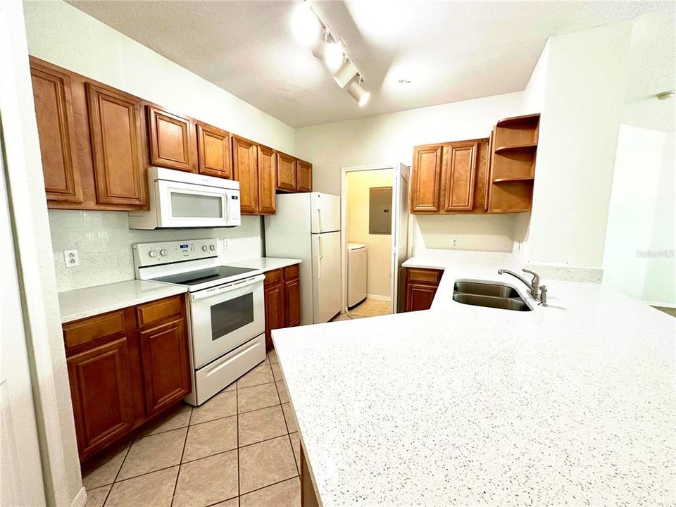 For Rent: $1,550 (2 beds, 2 baths, 1138 Square Feet)