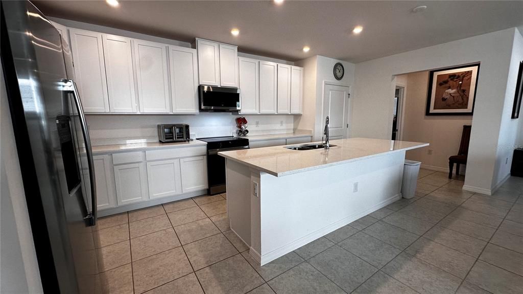 For Sale: $419,000 (4 beds, 2 baths, 2151 Square Feet)