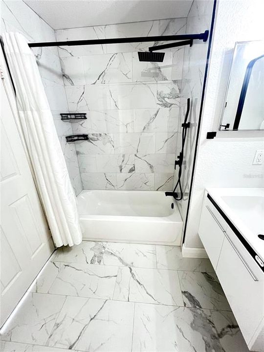 For Rent: $1,875 (2 beds, 2 baths, 1003 Square Feet)