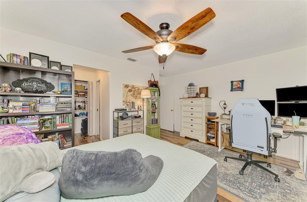 For Sale: $885,000 (3 beds, 2 baths, 2035 Square Feet)