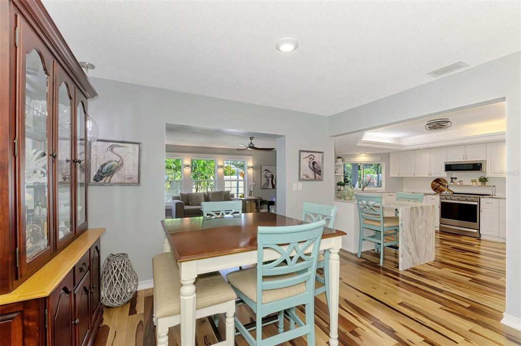 For Sale: $885,000 (3 beds, 2 baths, 2035 Square Feet)