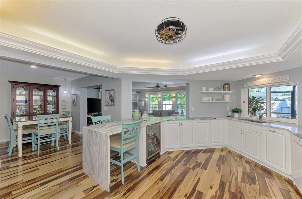 For Sale: $885,000 (3 beds, 2 baths, 2035 Square Feet)