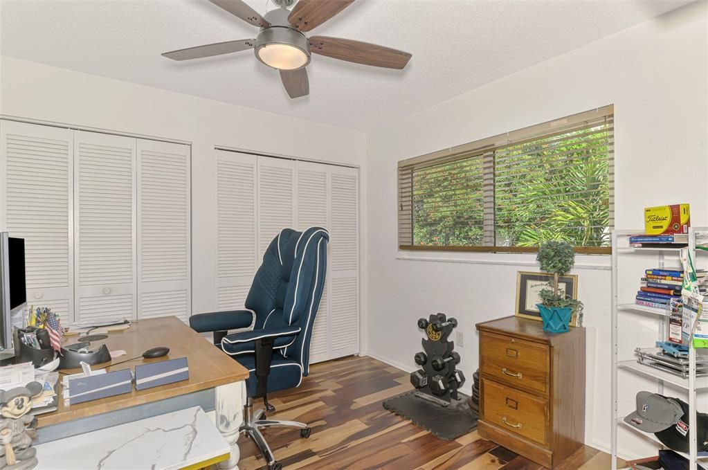 For Sale: $885,000 (3 beds, 2 baths, 2035 Square Feet)