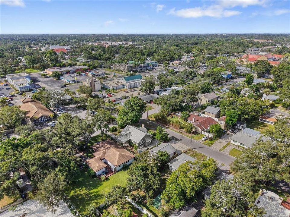 For Sale: $655,000 (3 beds, 3 baths, 1855 Square Feet)