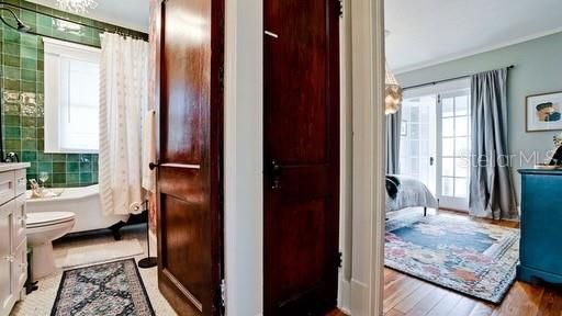 For Sale: $655,000 (3 beds, 3 baths, 1855 Square Feet)