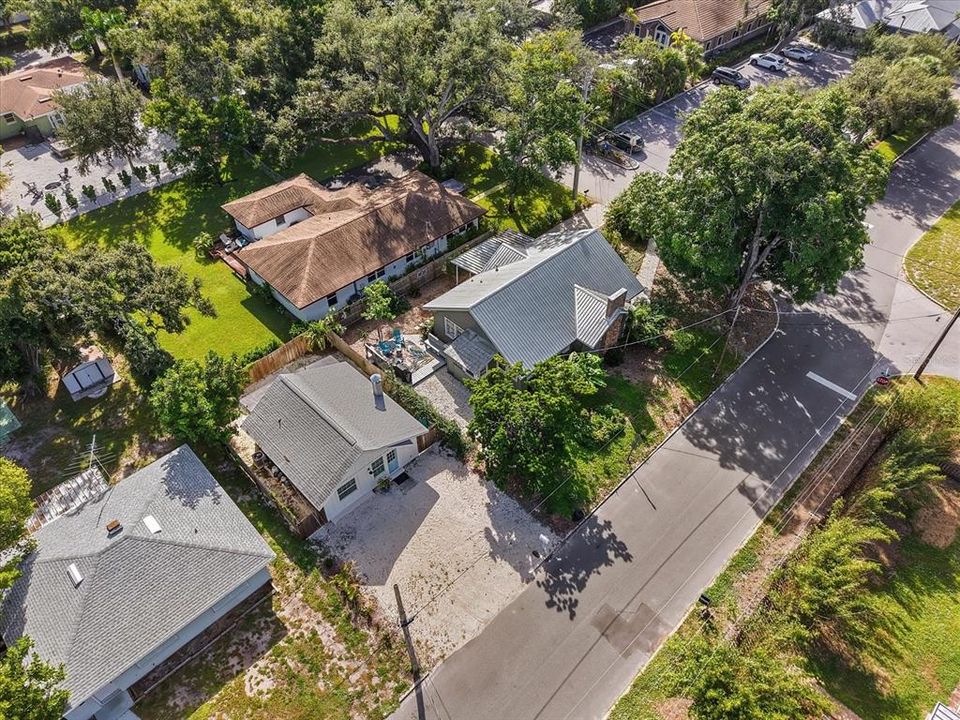 For Sale: $655,000 (3 beds, 3 baths, 1855 Square Feet)