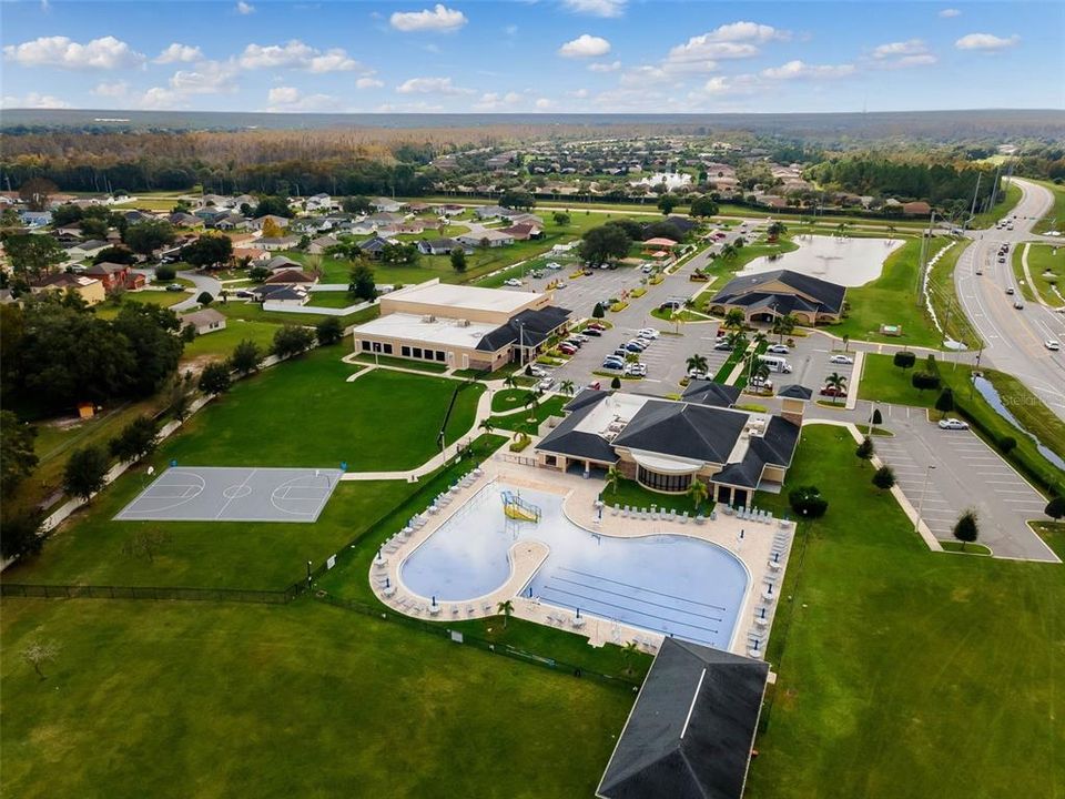 For Sale: $315,000 (4 beds, 2 baths, 1731 Square Feet)