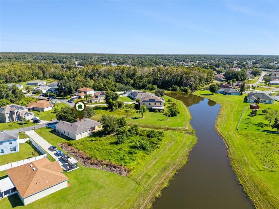 For Sale: $315,000 (4 beds, 2 baths, 1731 Square Feet)