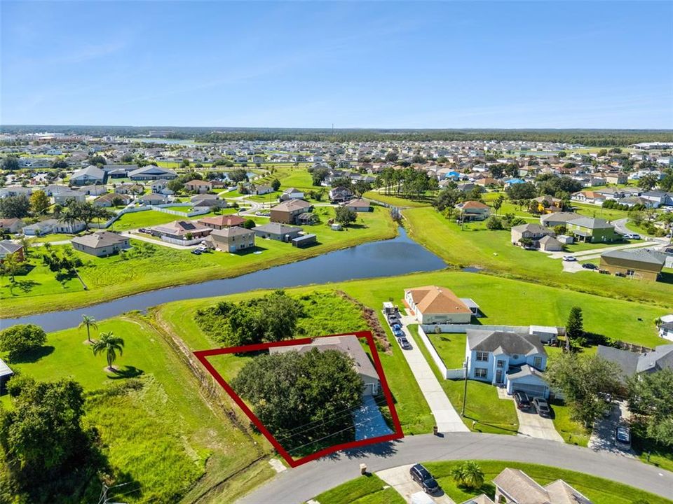 For Sale: $315,000 (4 beds, 2 baths, 1731 Square Feet)