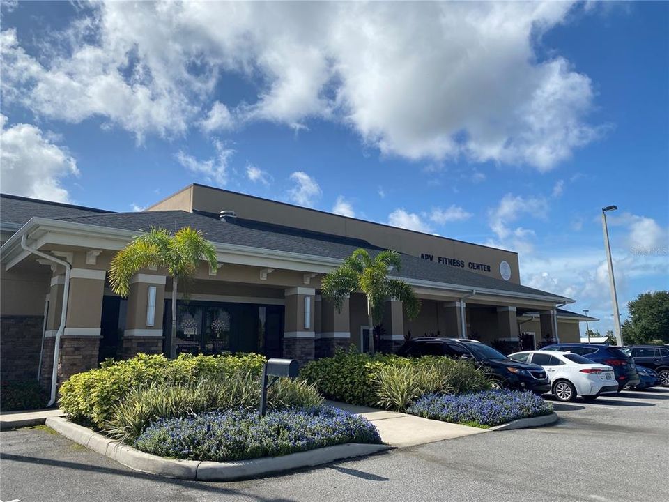 For Sale: $315,000 (4 beds, 2 baths, 1731 Square Feet)