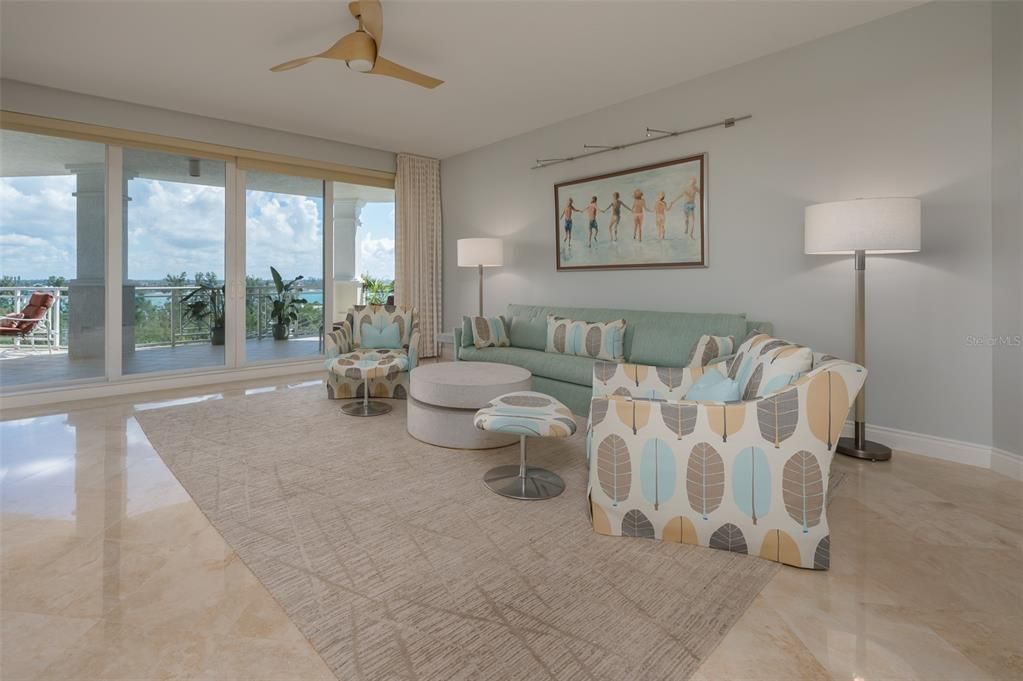 待售: $2,450,000 (3 贝兹, 3 浴室, 3242 平方英尺)