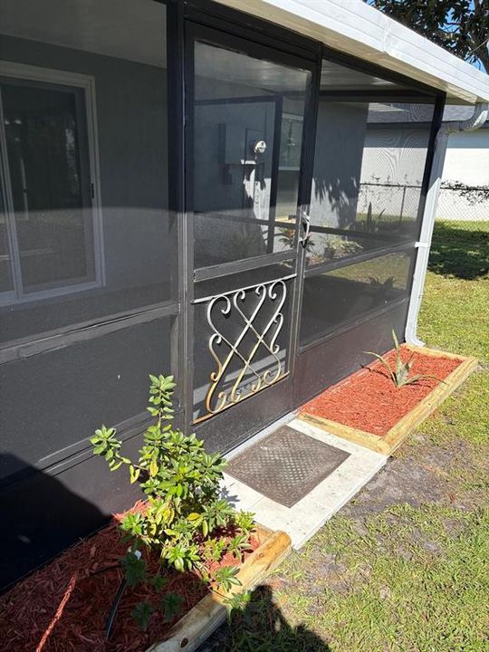 Active With Contract: $224,790 (2 beds, 2 baths, 1024 Square Feet)