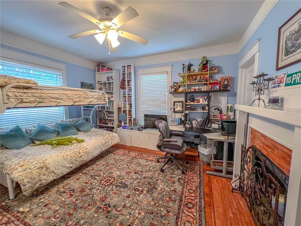 For Sale: $832,000 (4 beds, 2 baths, 2404 Square Feet)