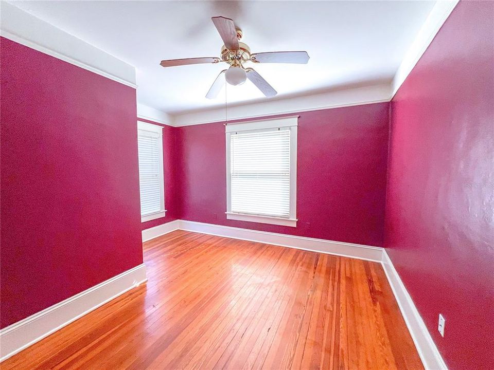 For Sale: $832,000 (4 beds, 2 baths, 2404 Square Feet)