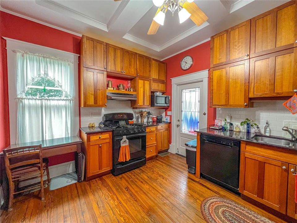 For Sale: $832,000 (4 beds, 2 baths, 2404 Square Feet)