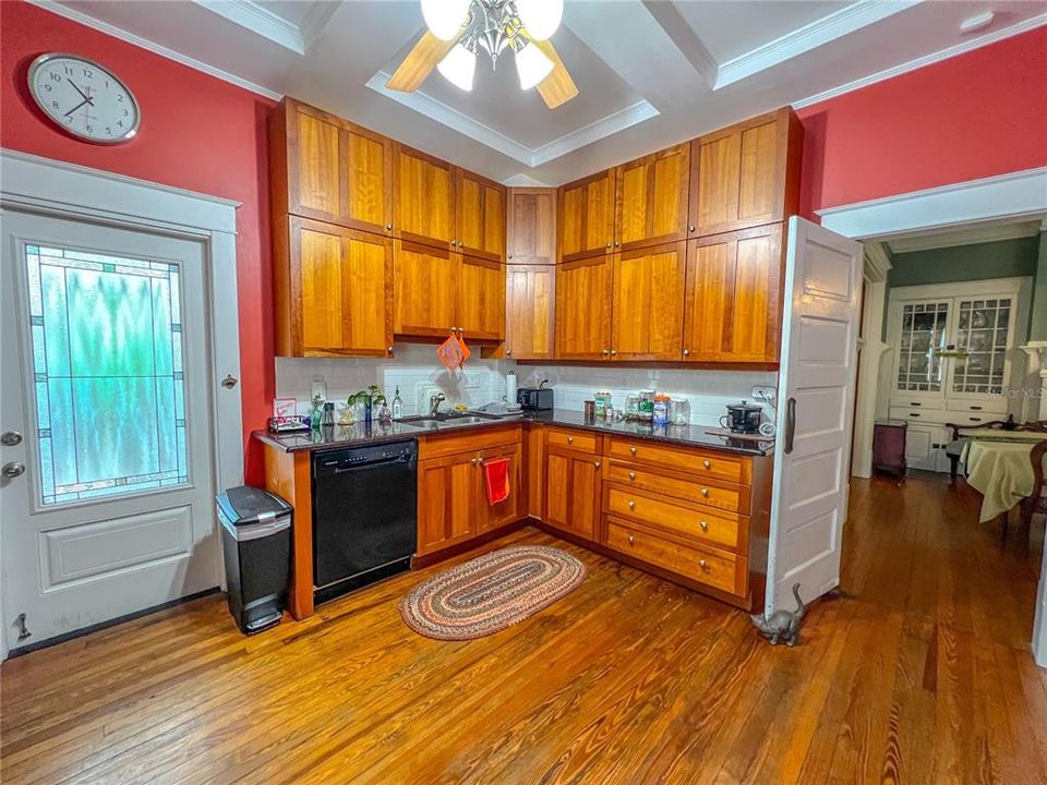 For Sale: $832,000 (4 beds, 2 baths, 2404 Square Feet)