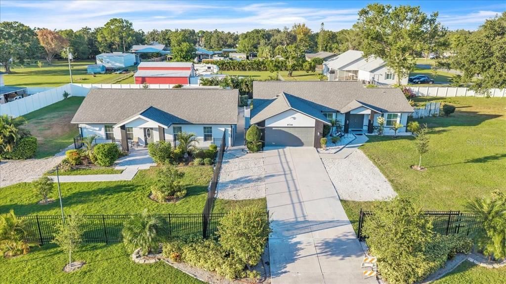 En Venta: $999,900 (6 camas, 5 baños, 3963 Pies cuadrados)