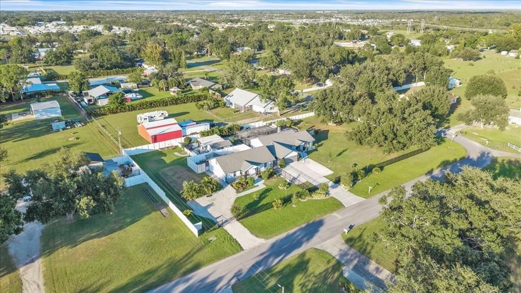 En Venta: $999,900 (6 camas, 5 baños, 3963 Pies cuadrados)