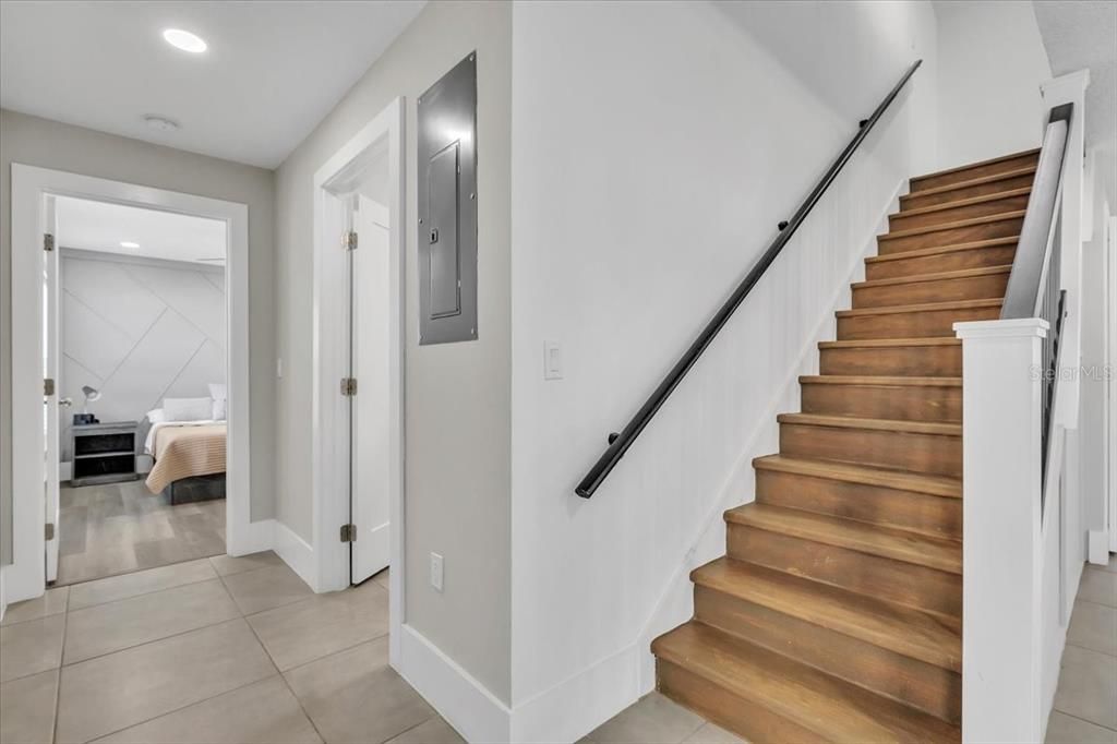 En Venta: $999,900 (6 camas, 5 baños, 3963 Pies cuadrados)