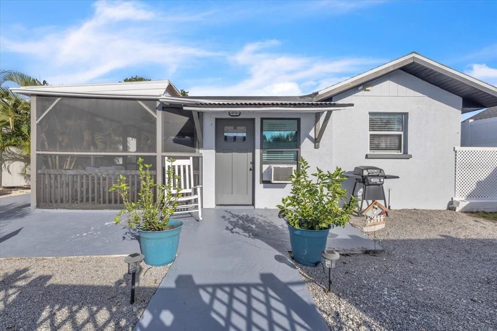 En Venta: $999,900 (6 camas, 5 baños, 3963 Pies cuadrados)