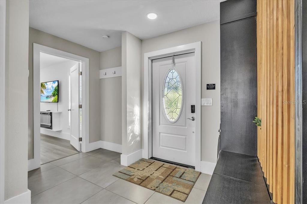 En Venta: $999,900 (6 camas, 5 baños, 3963 Pies cuadrados)