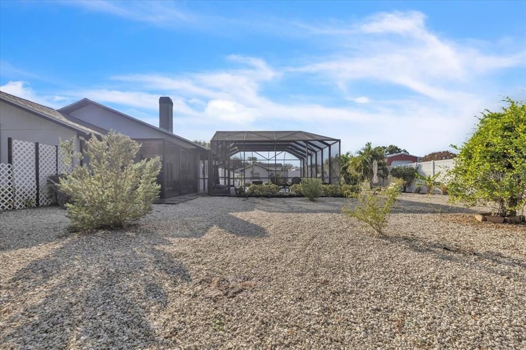 En Venta: $999,900 (6 camas, 5 baños, 3963 Pies cuadrados)