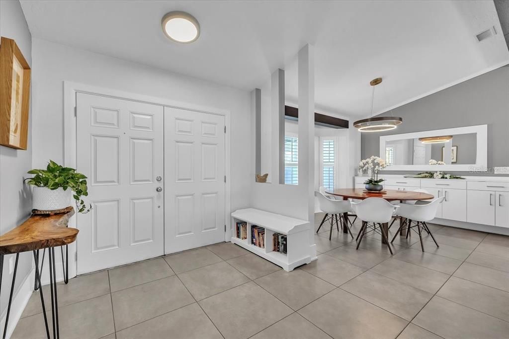 En Venta: $999,900 (6 camas, 5 baños, 3963 Pies cuadrados)