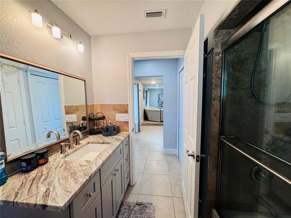 For Sale: $399,000 (3 beds, 2 baths, 1811 Square Feet)