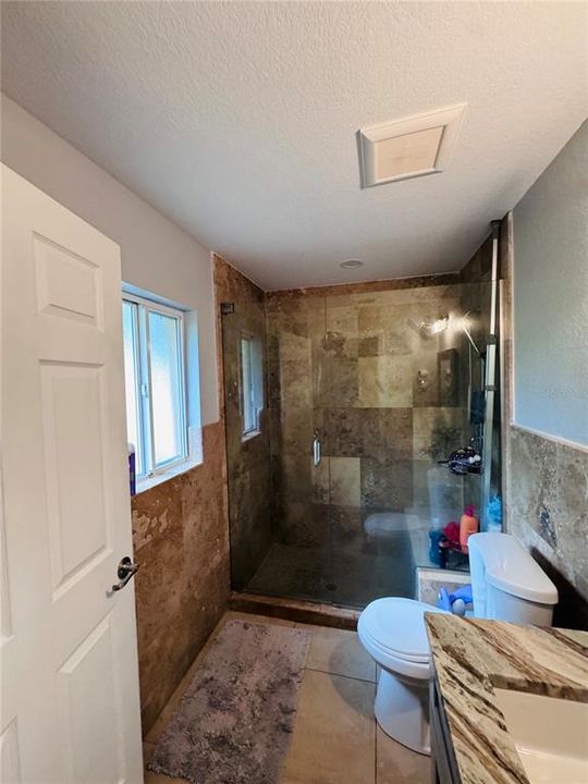 For Sale: $399,000 (3 beds, 2 baths, 1811 Square Feet)