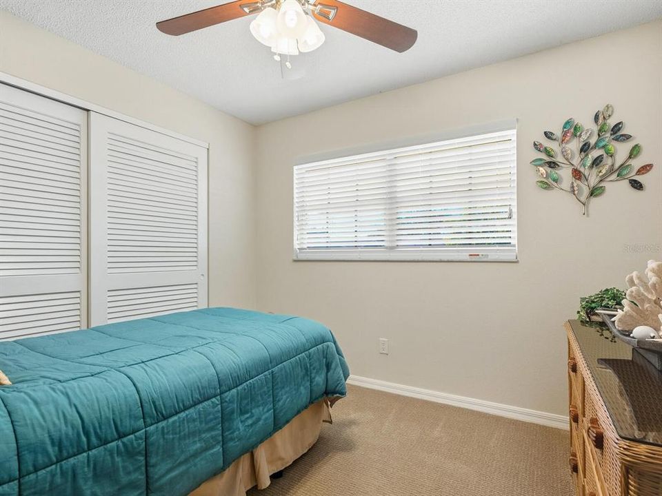 Active With Contract: $399,000 (3 beds, 2 baths, 1574 Square Feet)