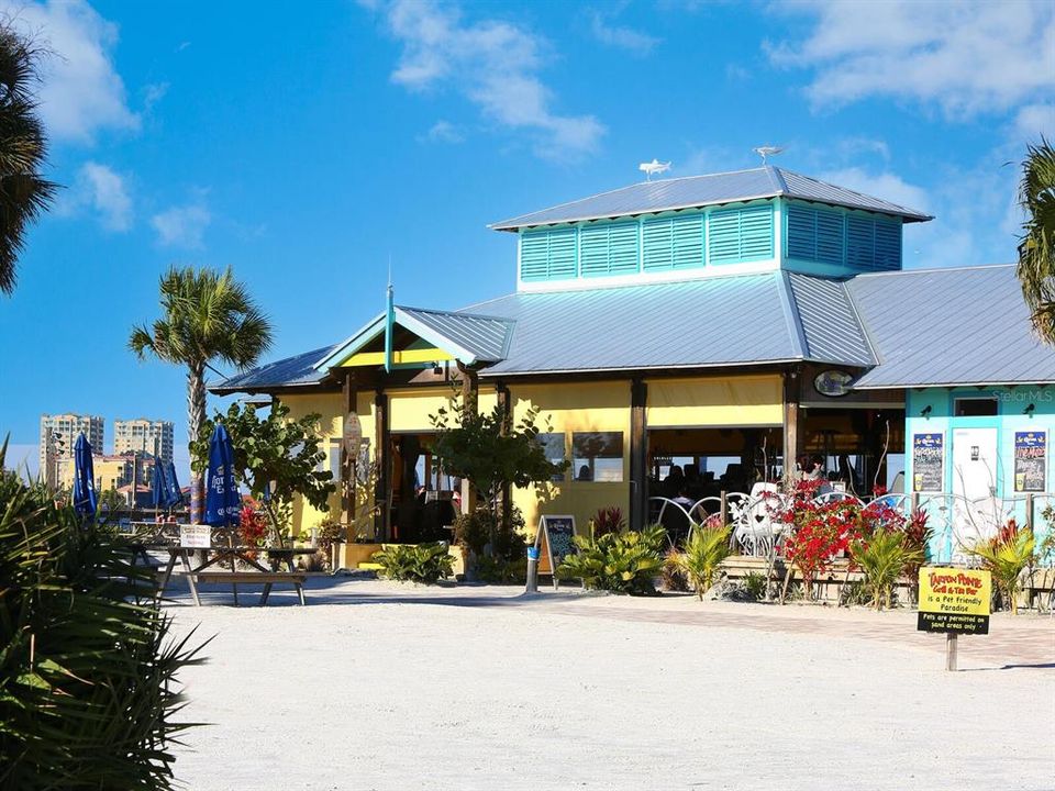 Active With Contract: $399,000 (3 beds, 2 baths, 1574 Square Feet)