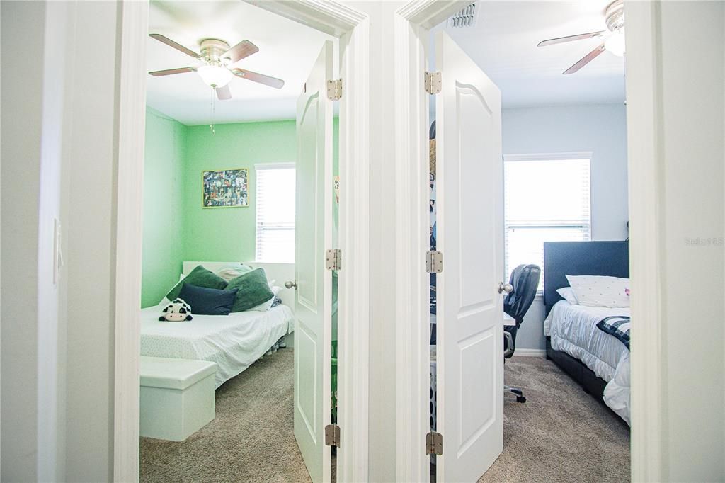 待售: $428,000 (3 贝兹, 2 浴室, 1584 平方英尺)