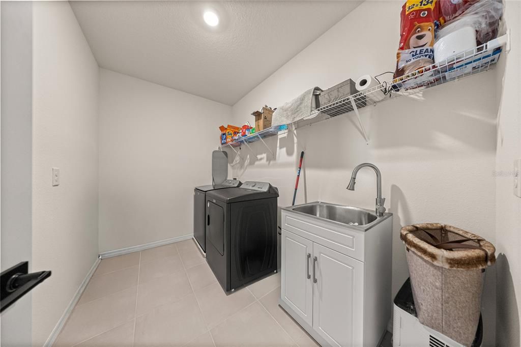 For Sale: $475,000 (4 beds, 3 baths, 3345 Square Feet)